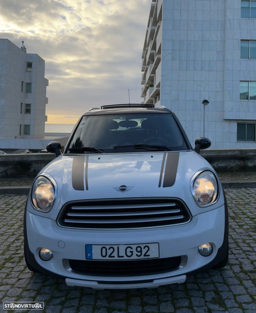MINI Countryman Cooper D - 16