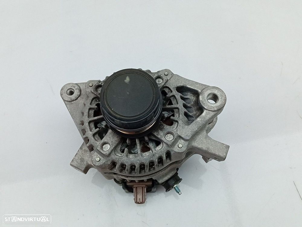 Alternador TOYOTA Auris Hatchback (_E18_) - 3