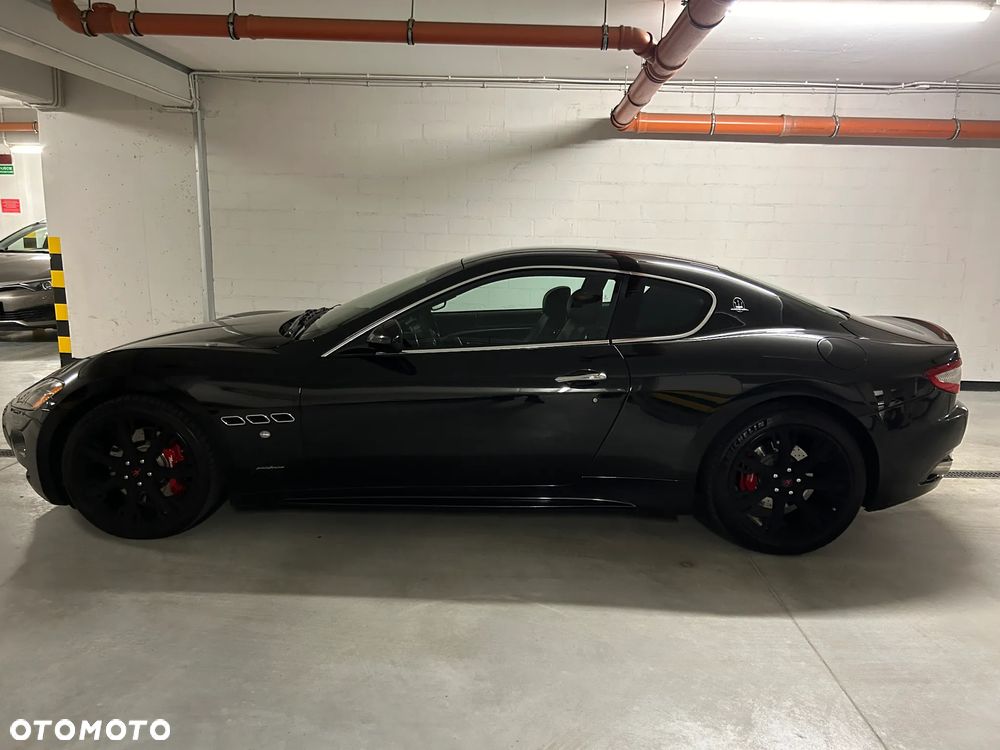 Maserati GranTurismo - 9