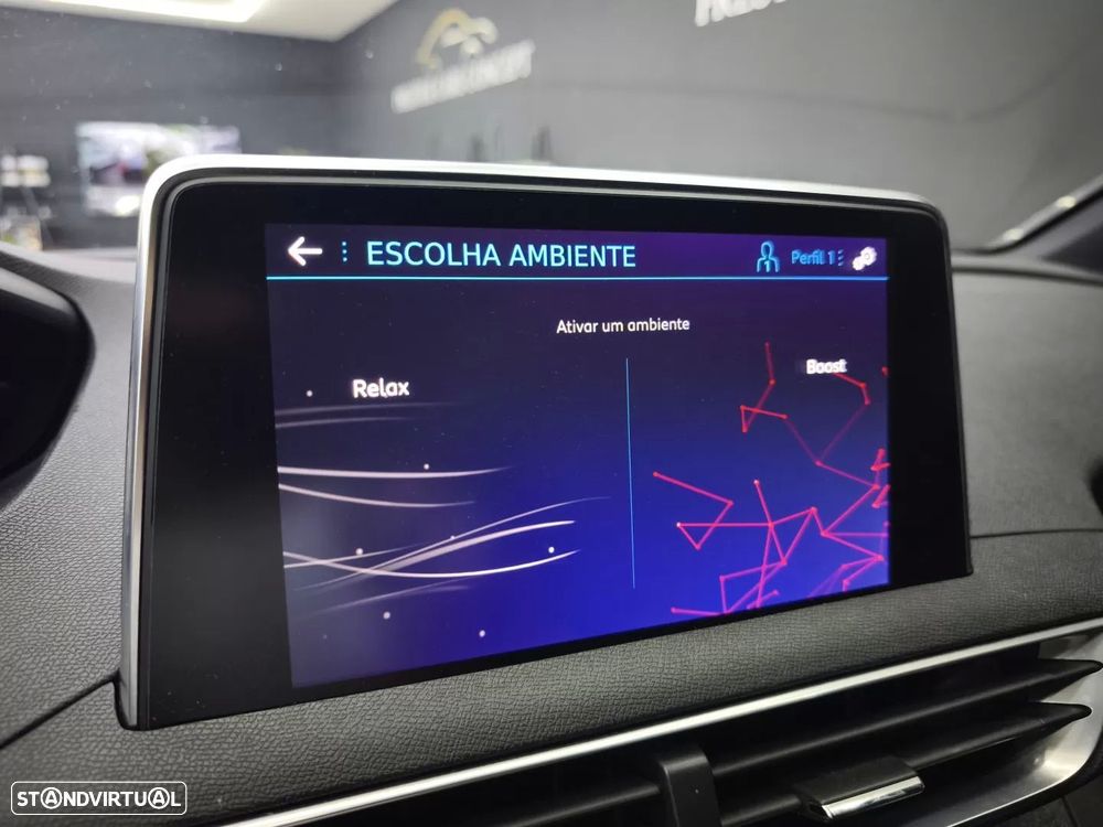 Peugeot 3008 1.6 BlueHDi GT Line — fotografia 30