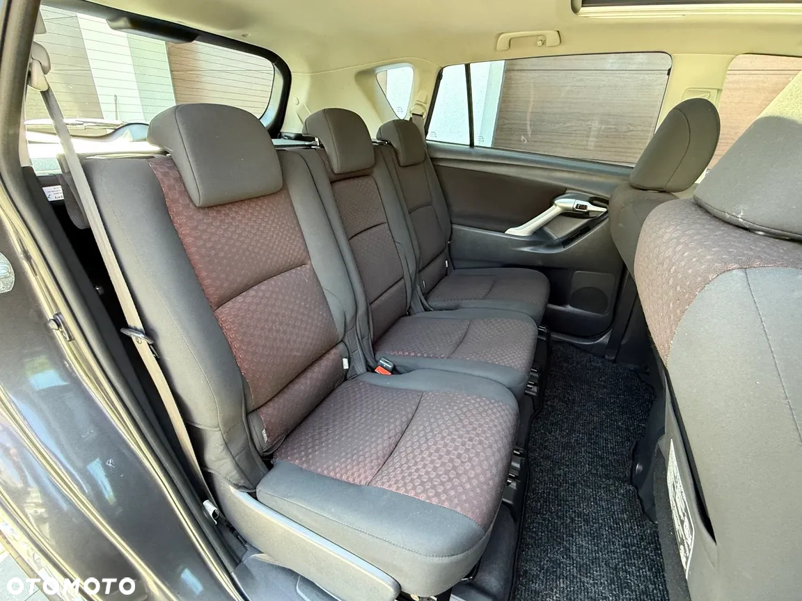 Toyota Verso 1.8 Edition - 23