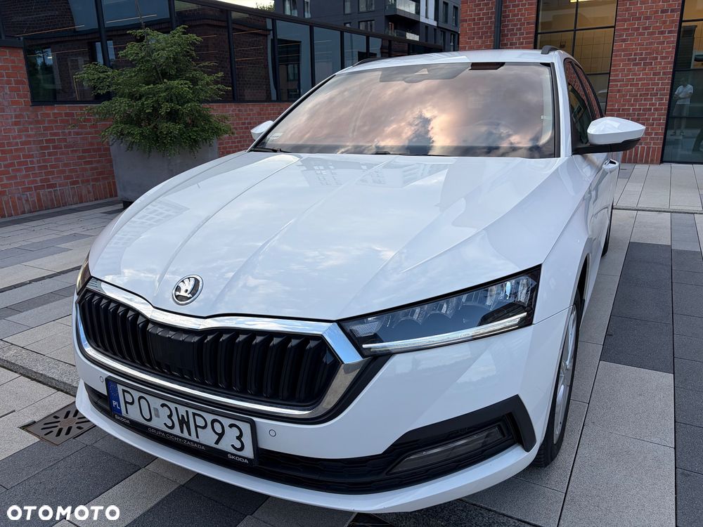 Skoda Octavia 2.0 TDI Ambition DSG - 8