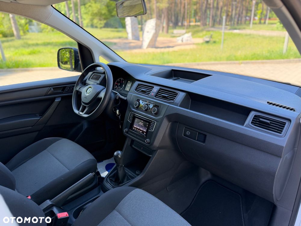 Volkswagen Caddy - 15