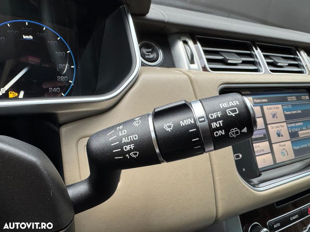 Land Rover Range Rover Vogue - 25