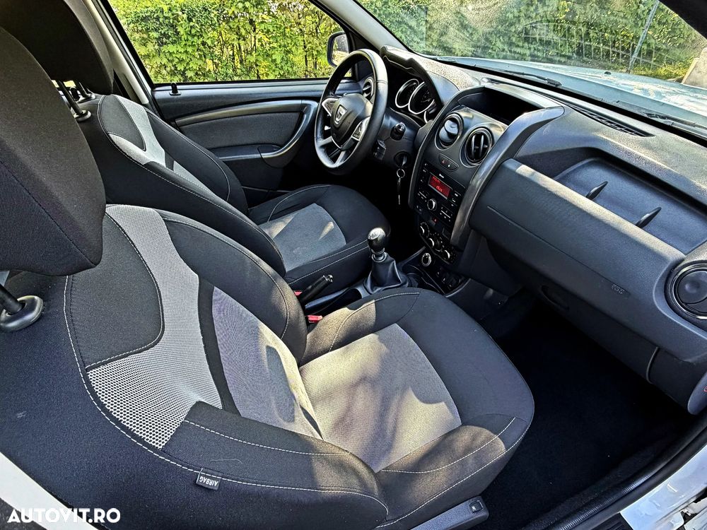 Dacia Duster 1.6 4x4 Ambiance - 6