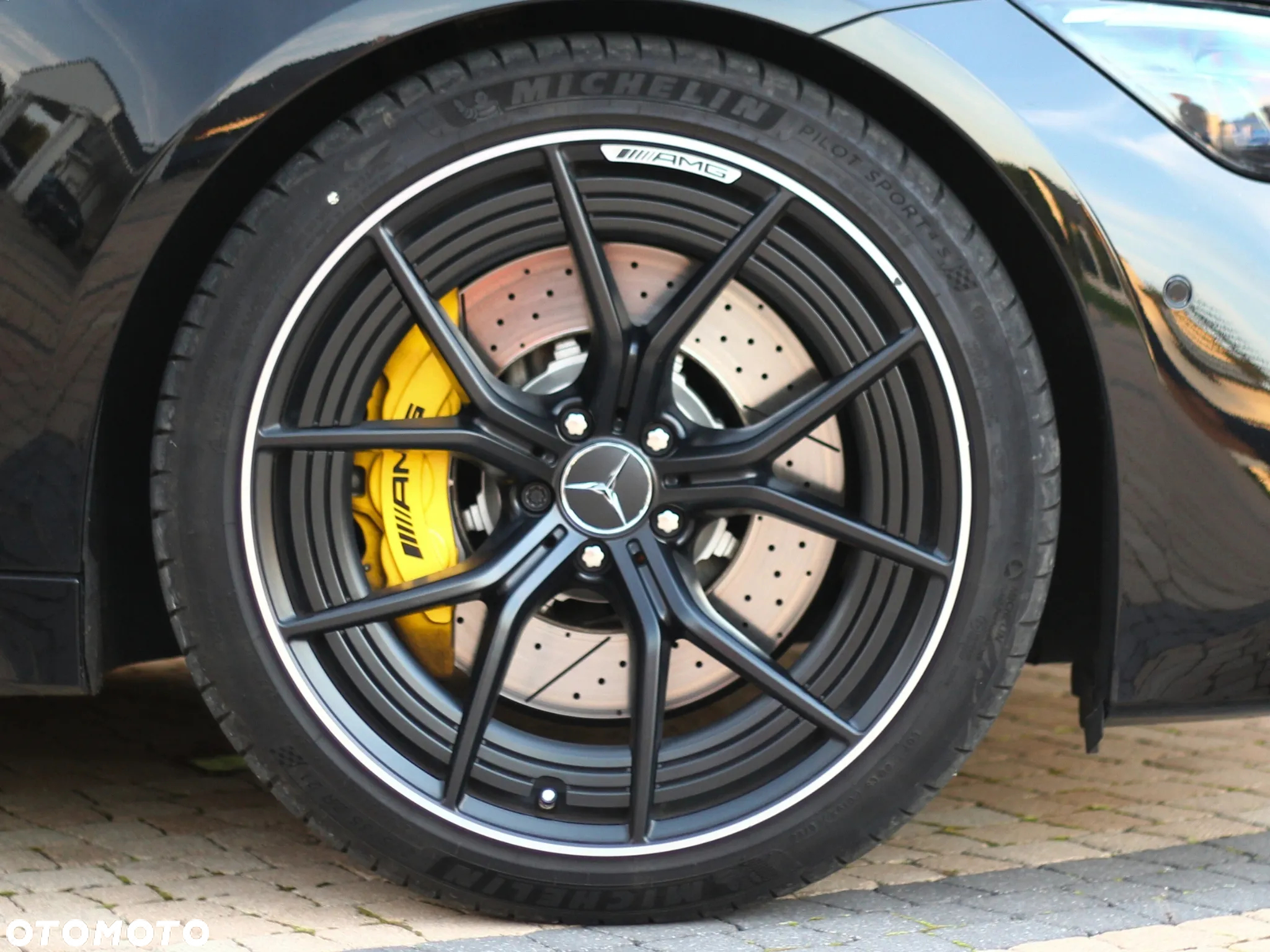 Mercedes-Benz AMG GT 43 4-Matic+ - 12