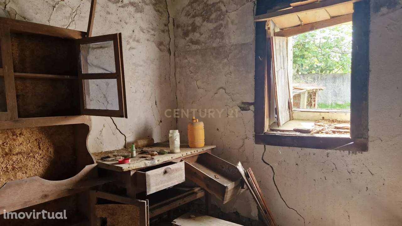 Fantástica Casa de Pedra - Colmeias - Grande imagem: 4/24