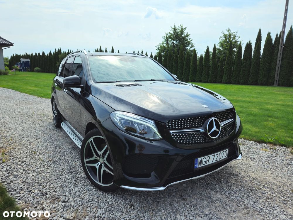 Mercedes-Benz GLE 350 d 4Matic 9G-TRONIC AMG Line - 2