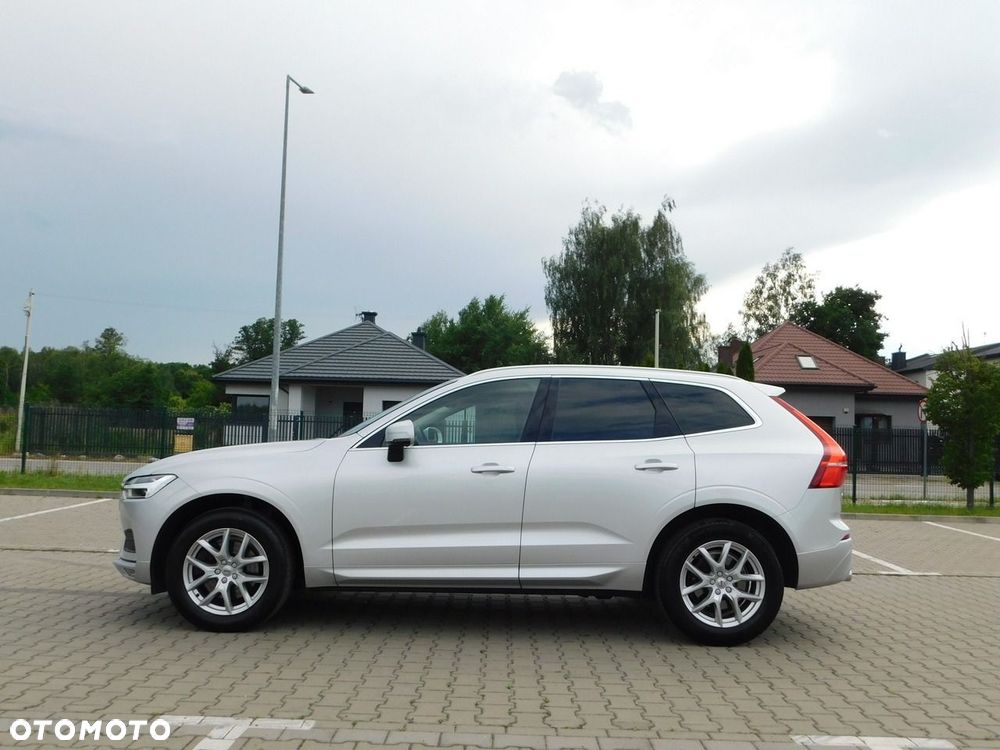 Volvo XC 60 B4 B Momentum Pro - 27