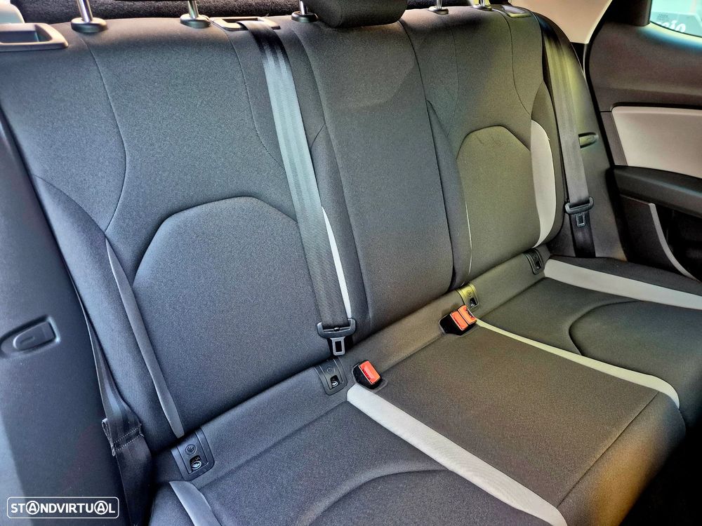 SEAT Leon 1.2 TSI S&S Reference - 32