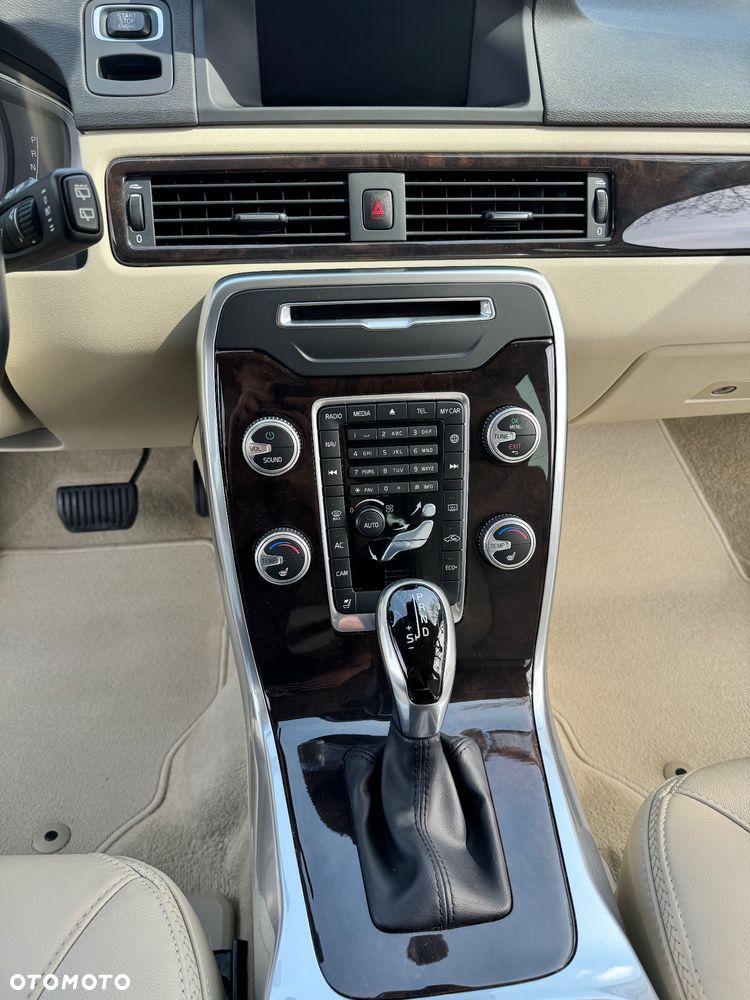 Volvo XC 70 T5 Geartronic Momentum - 17