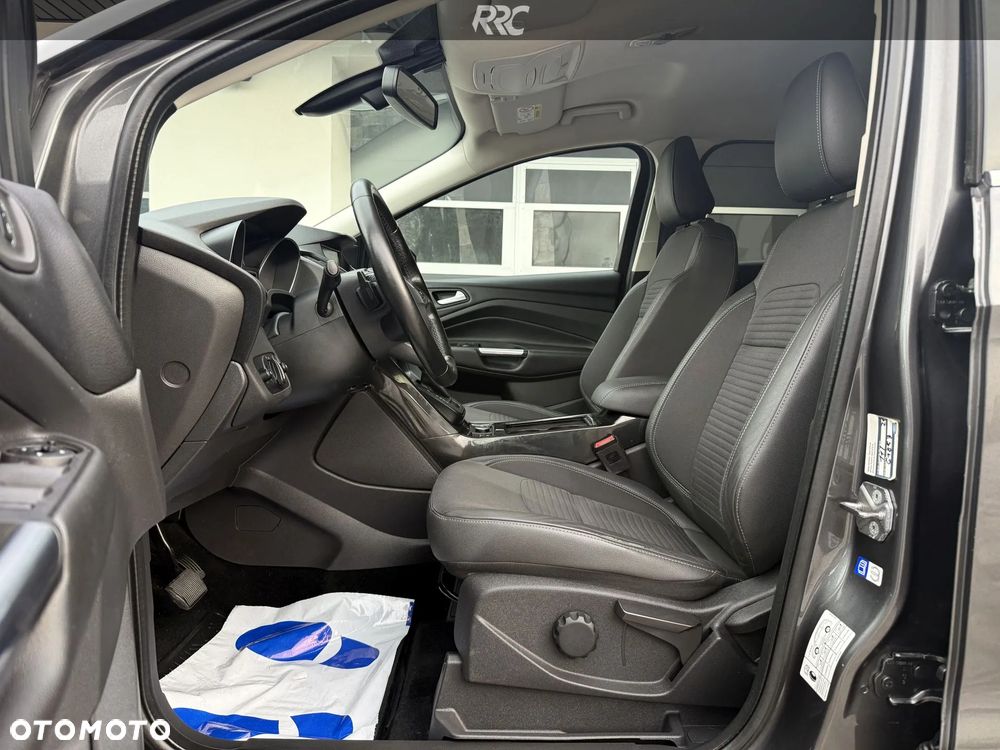 Ford Kuga 2.0 TDCi 4WD Titanium PowerShift - 22