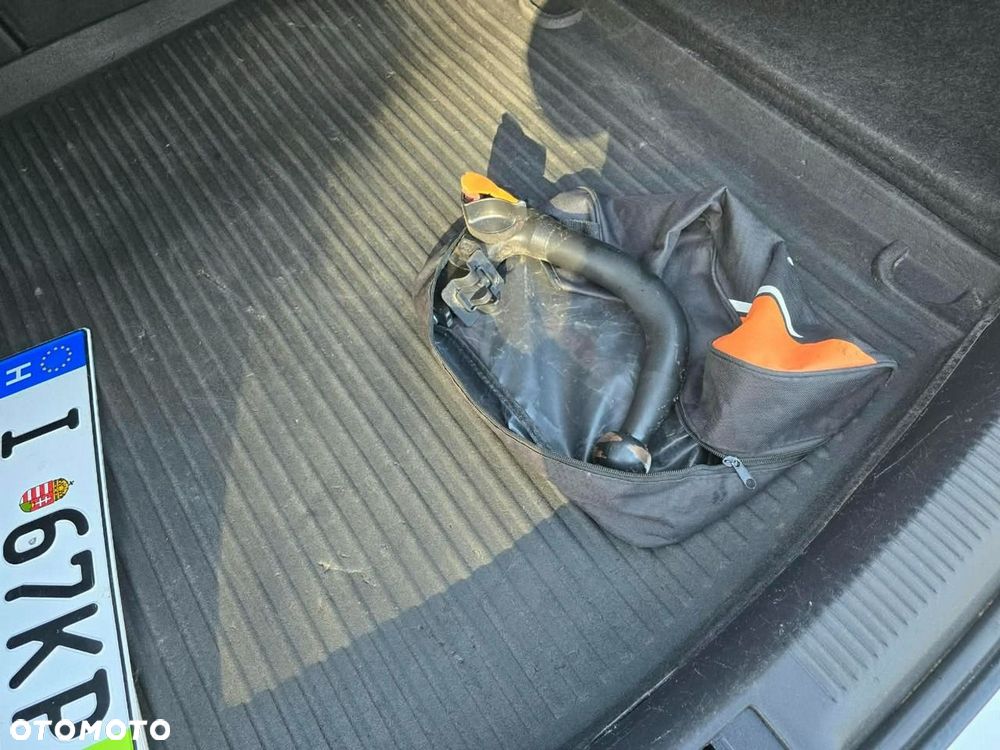 Audi A4 Limousine - 39