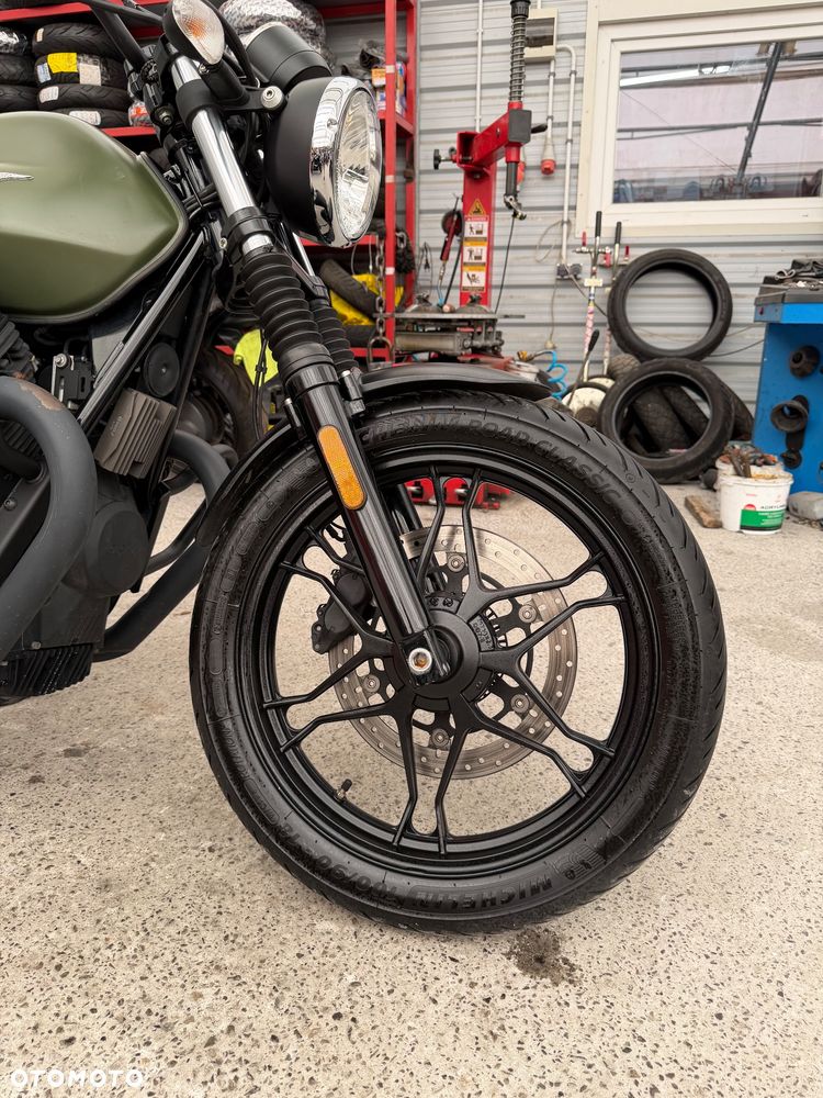 Moto Guzzi V7 - 14