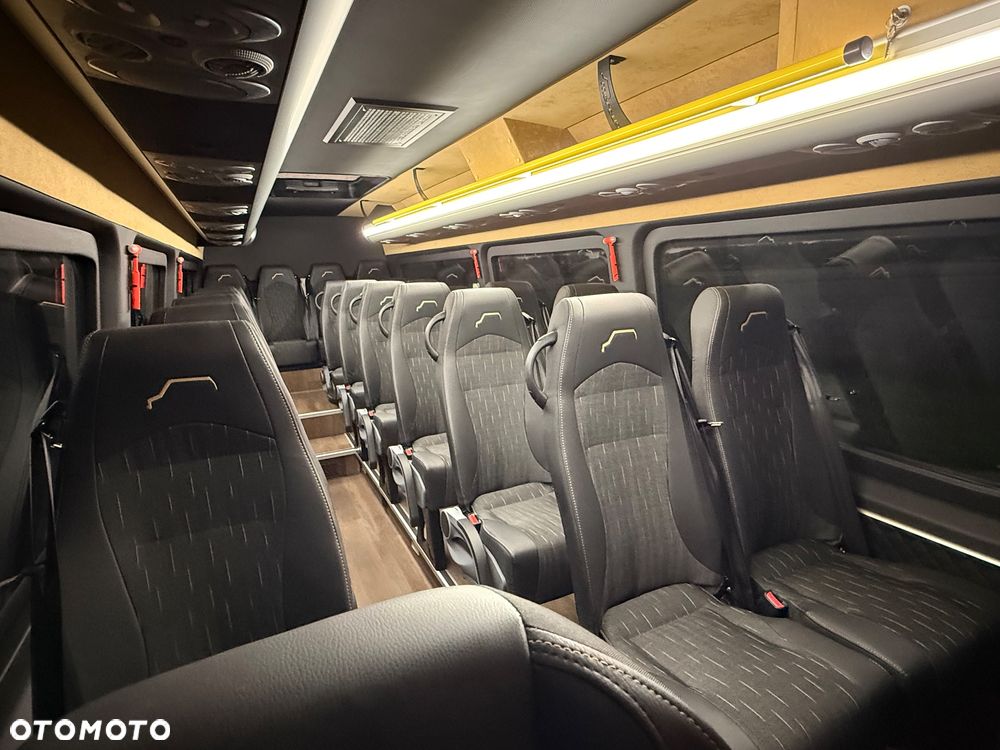 Mercedes-Benz Sprinter 517 24 miejsca NOWY - 12
