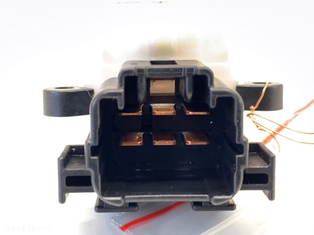 KOSTKA STACYJKI  SUZUKI SWIFT III (MZ, EZ) 2005 - 2022 1.3 (RS 413) 68 kW [92 KM] benzyna 2005 - - 3