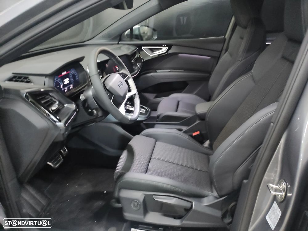 Audi Q4 e-tron 45 82 kWh SE Business - 17