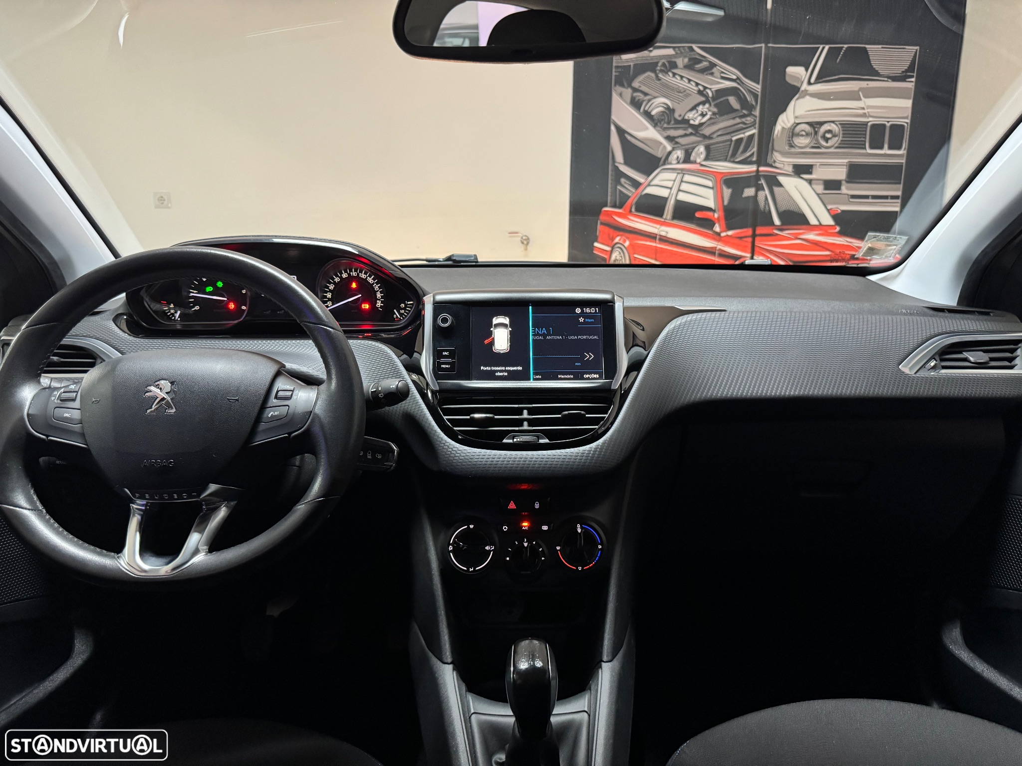 Peugeot 208 1.6 BlueHDi Style - 45