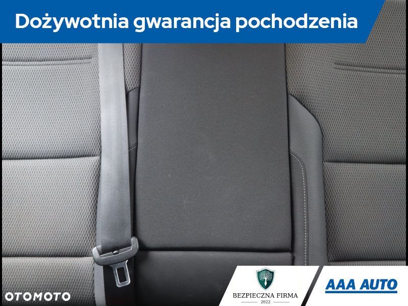 Volkswagen Golf - 11