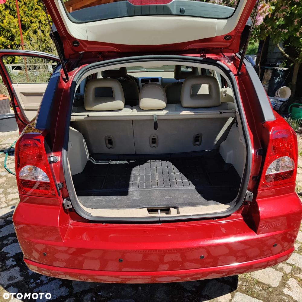 Dodge Caliber 1.8 SXT - 11