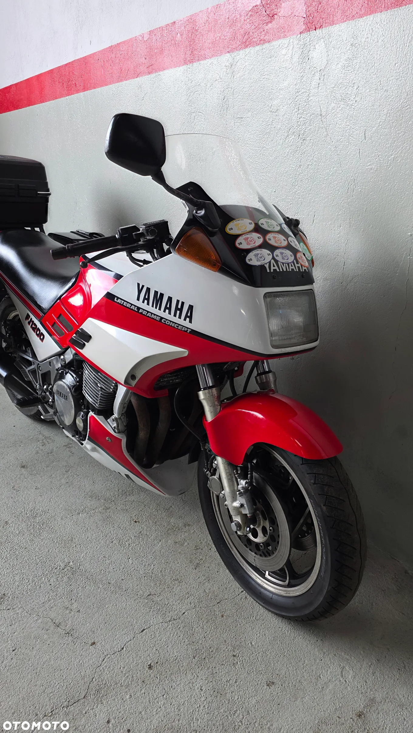 Yamaha FJ - 6