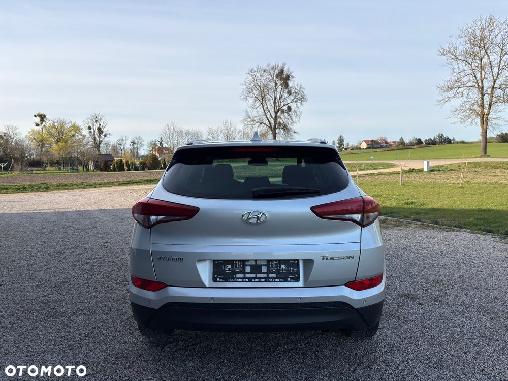 Hyundai Tucson blue 1.7 CRDi 2WD Style - 8