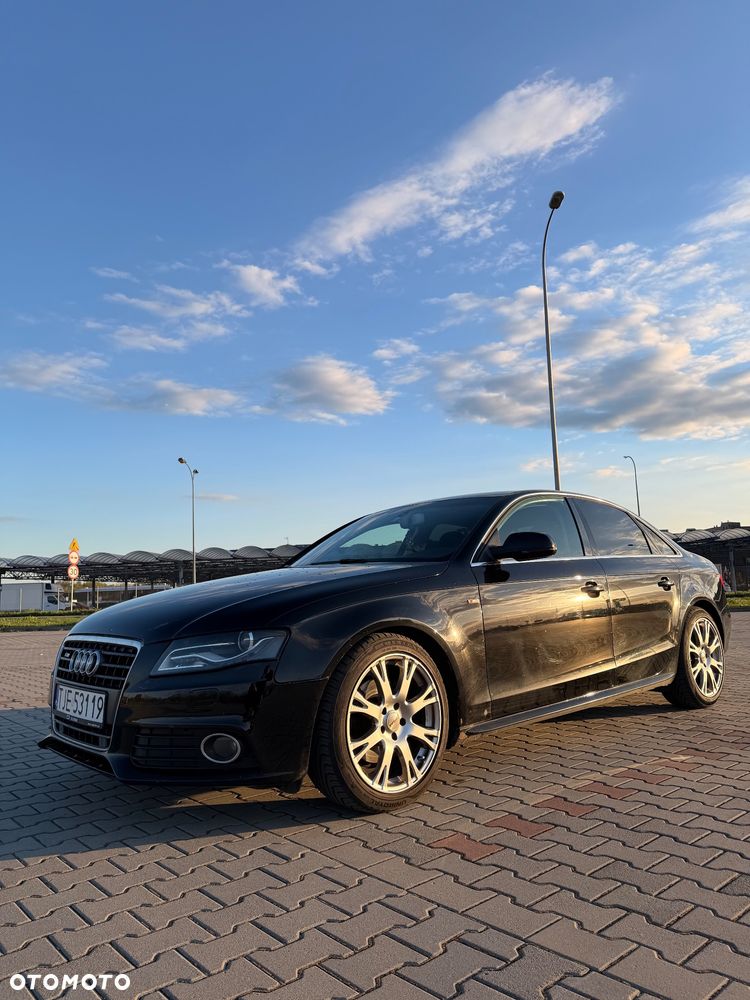 Audi A4 Limousine - 3