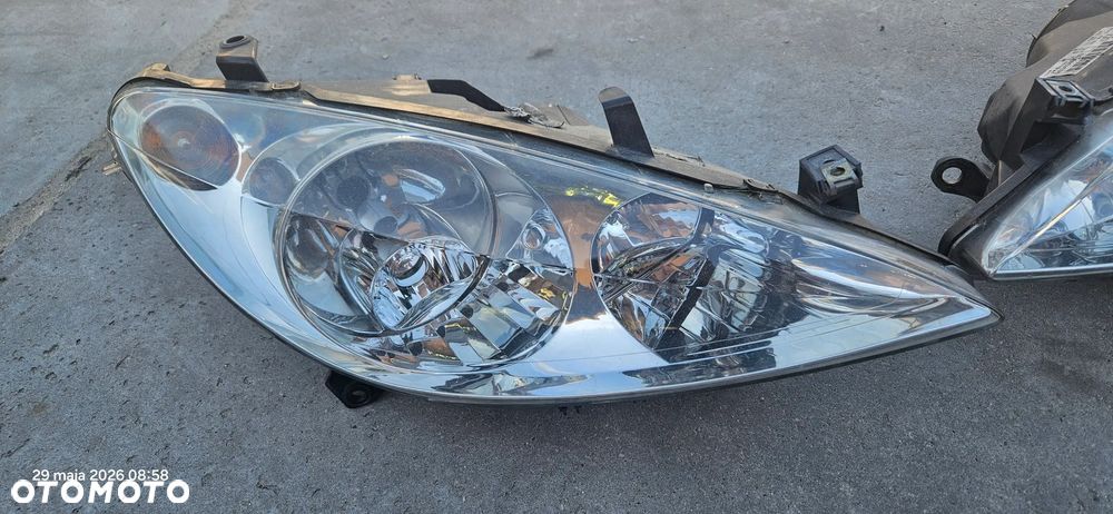 Lampa lewa prawa przód przednia reflektor Peugeot 307 SW 2003r Europa - 2