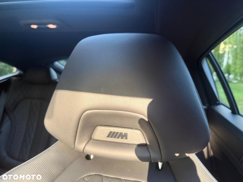 BMW X6 xDrive40d mHEV - 23