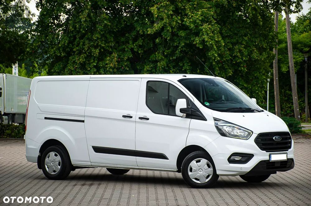 Ford Transit Custom - 13