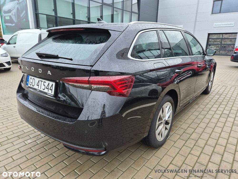 Skoda Octavia 1.5 TSI Selection - 4