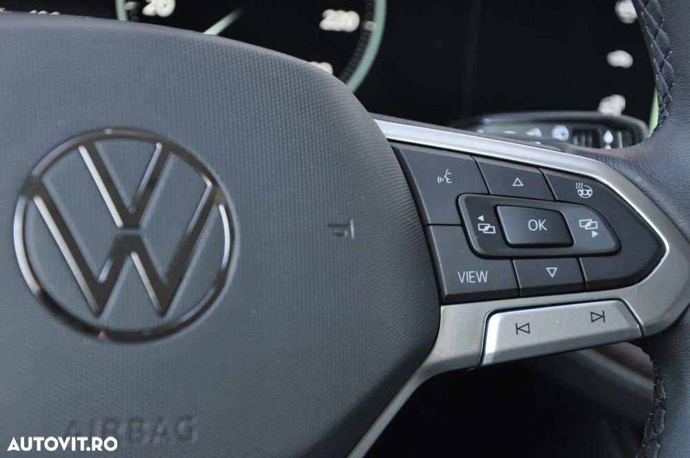 Volkswagen Touareg V6 TDI 4MOTION Elegance - 21