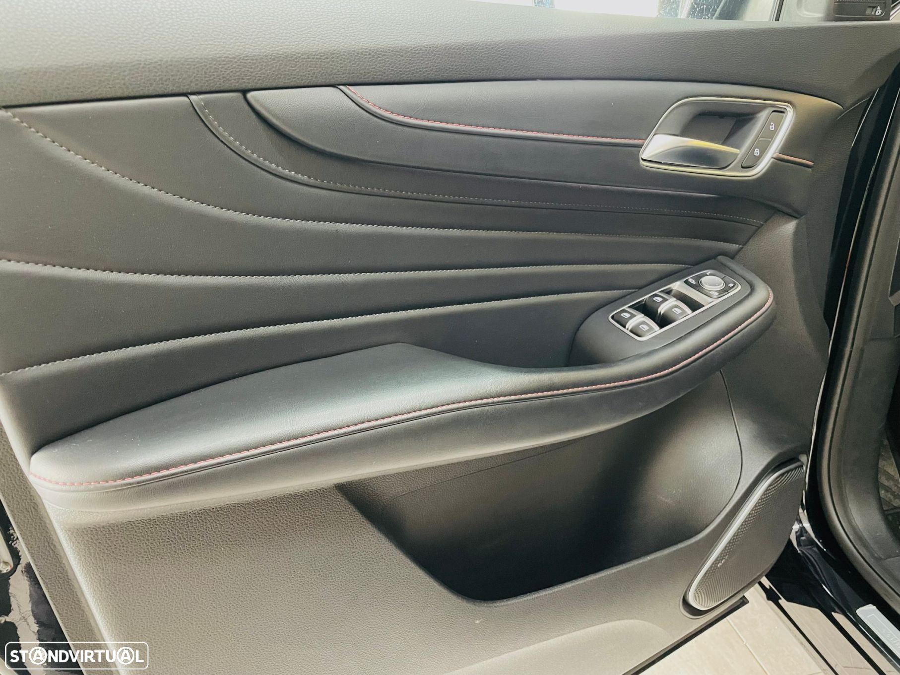 MG EHS 1.5 T-GDI Plug-in Hybrid Luxury - 21