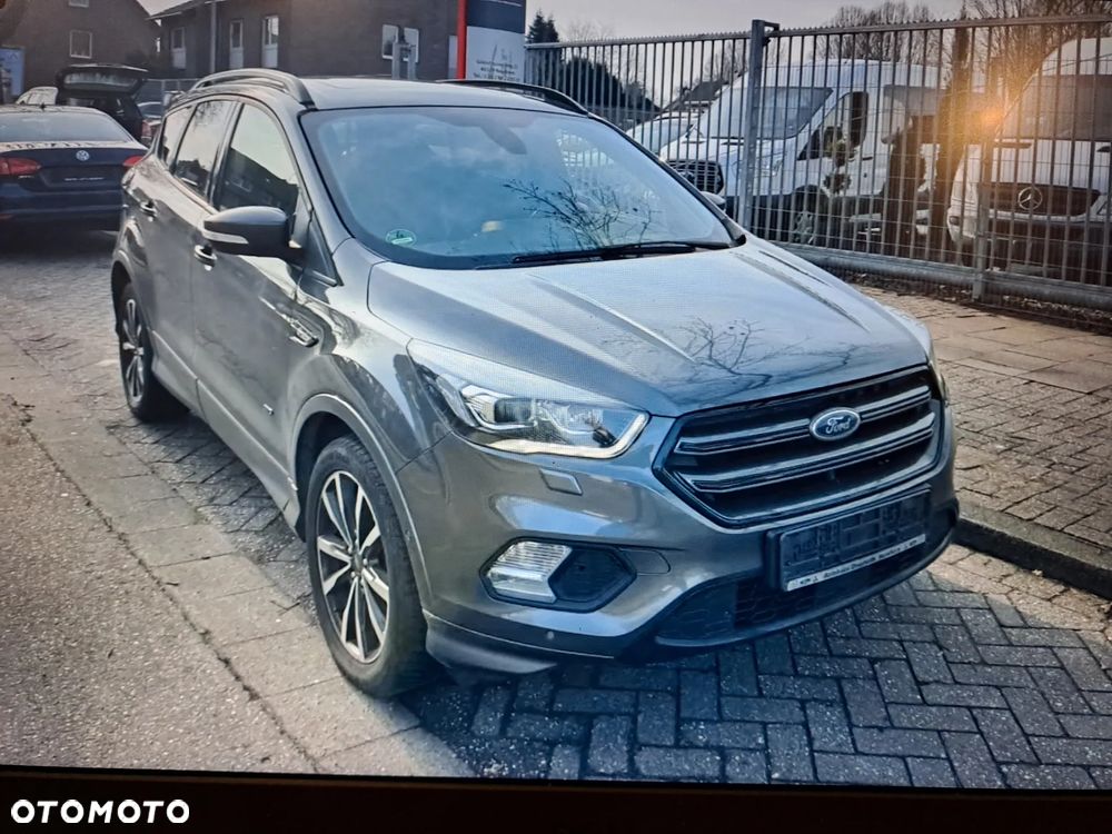 Ford Kuga 2.0 TDCi 4x4 ST-Line - 5