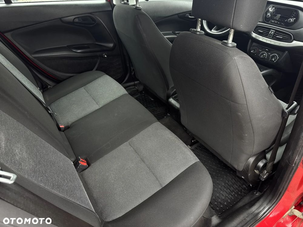 Fiat Tipo 1.4 16v Easy EU6d - 18