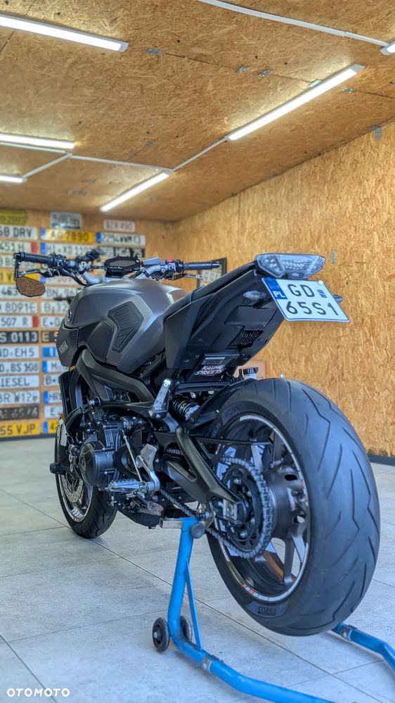 Yamaha MT - 4