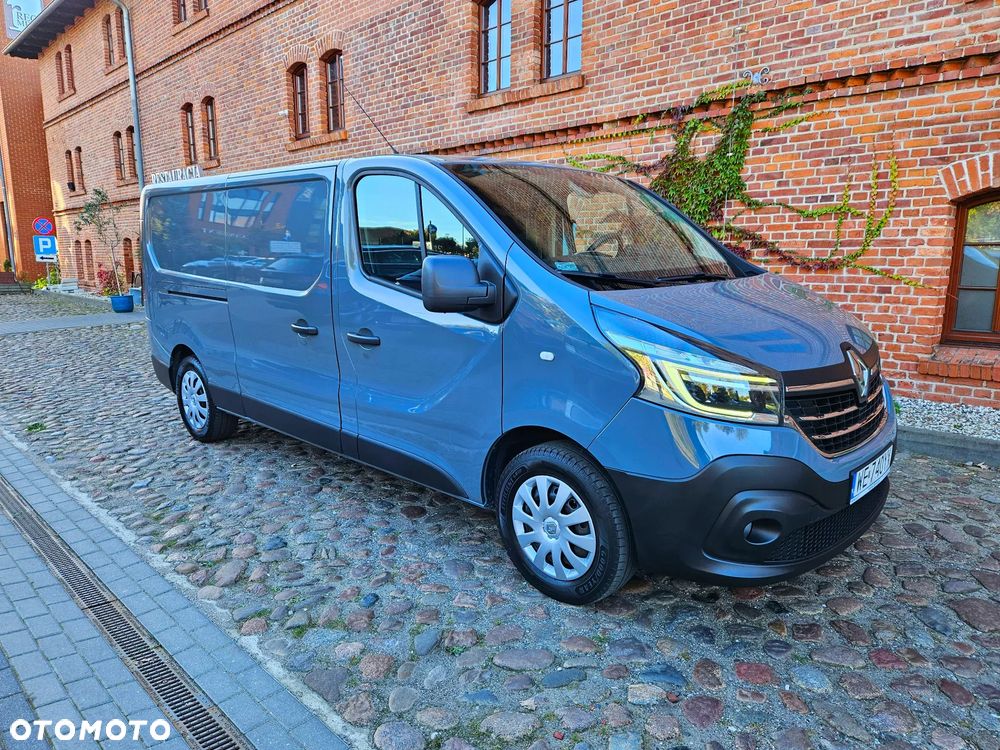 Renault Trafic - 10