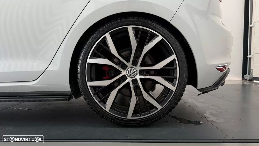 VW Golf GTI (BlueMotion ) DSG - 12