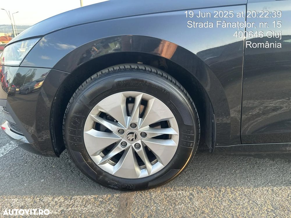Skoda Octavia 2.0 TDI DSG Ambition - 13