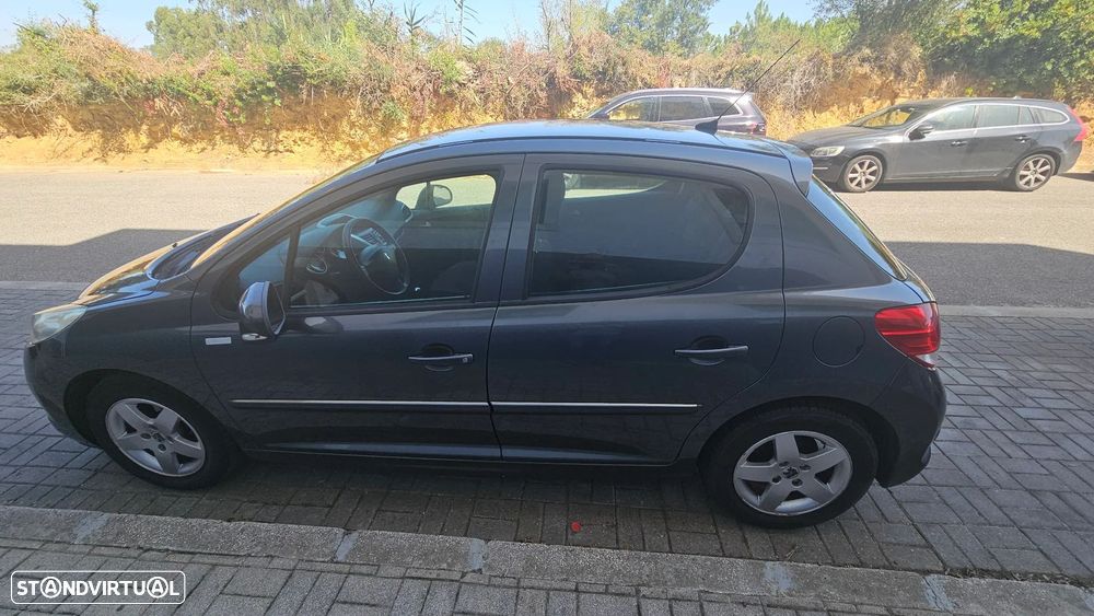 Peugeot 207 - 3