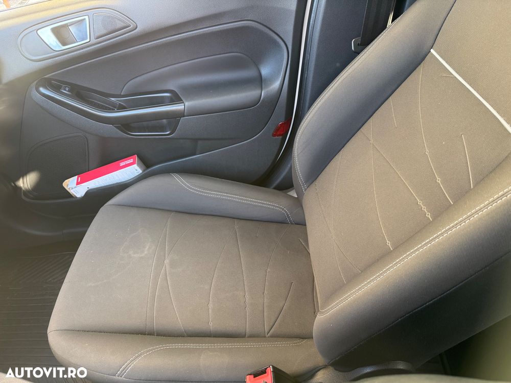 Ford Fiesta 1.6 TDCI Start-Stop ECOnetic Trend - 9