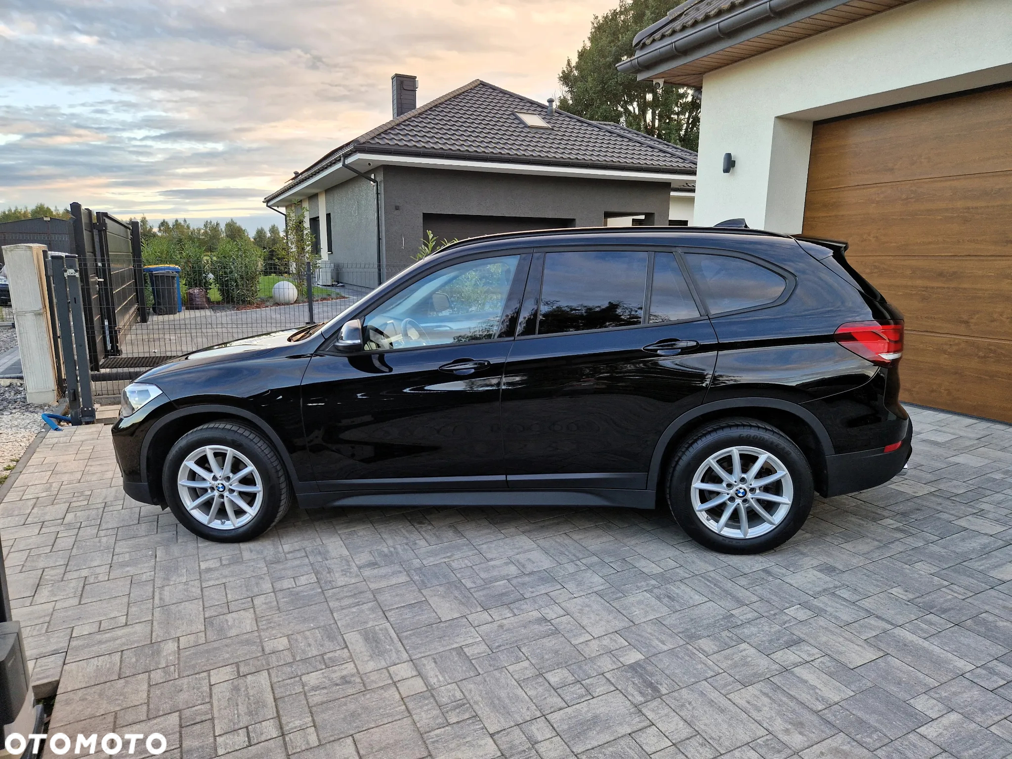 BMW X1 sDrive18i Advantage - 4