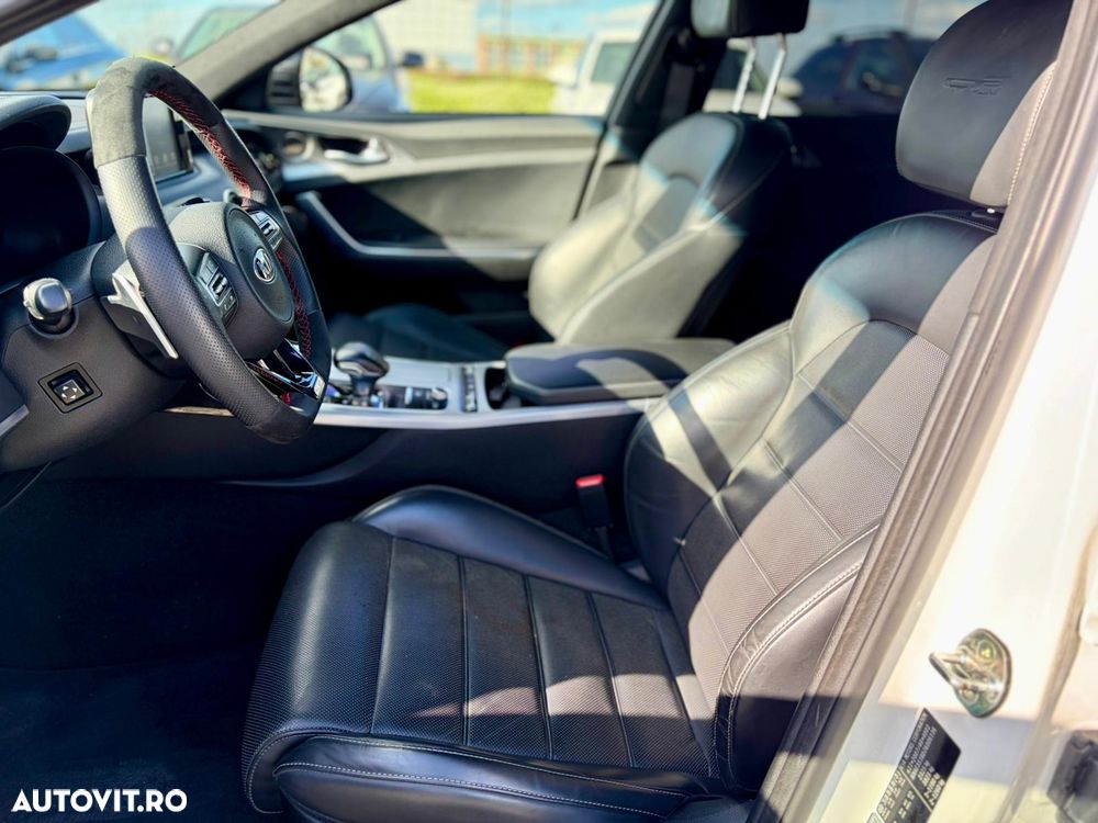 Kia Stinger 2.2 CRDI RWD GT Line - 13