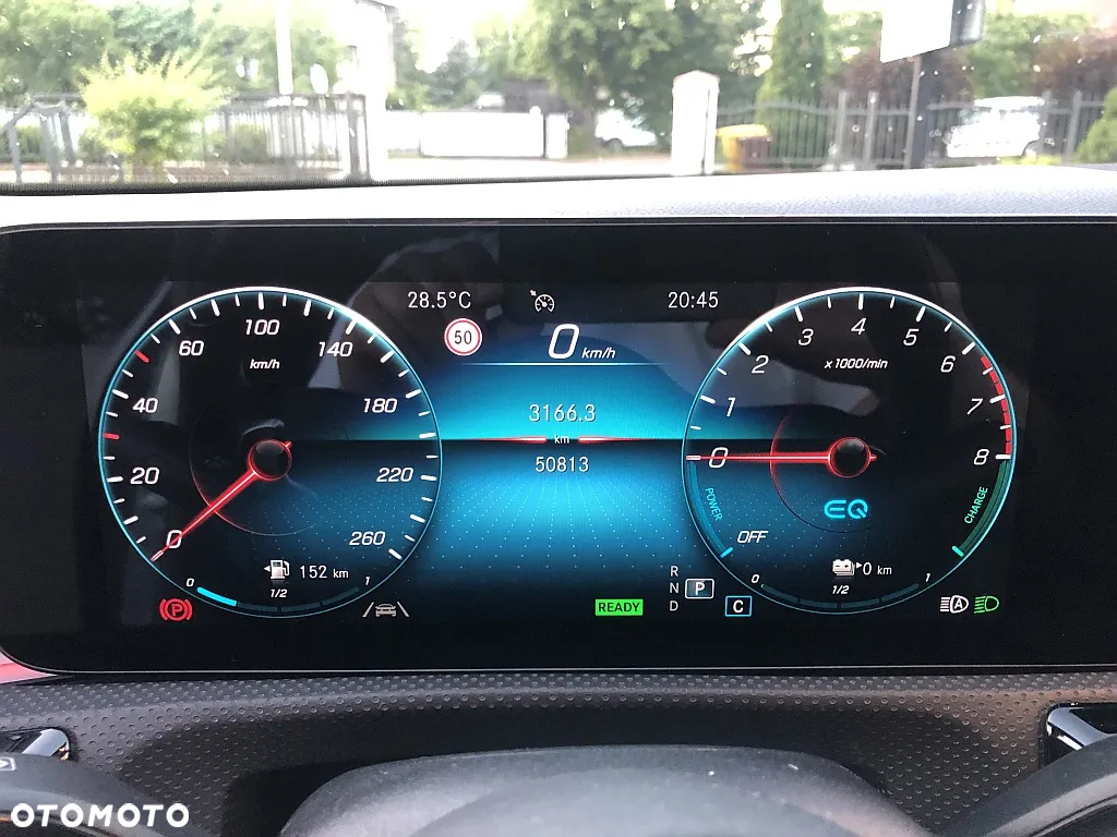 Mercedes-Benz CLA - 18