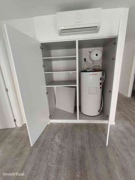 Imóvel T1 com varanda/terraço - Grande imagem: 4/12