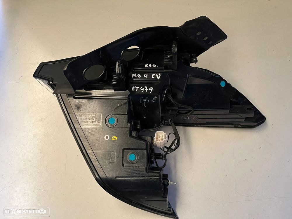 MG 4 EV FAROLIM ESQUERDO - FT479 - 6