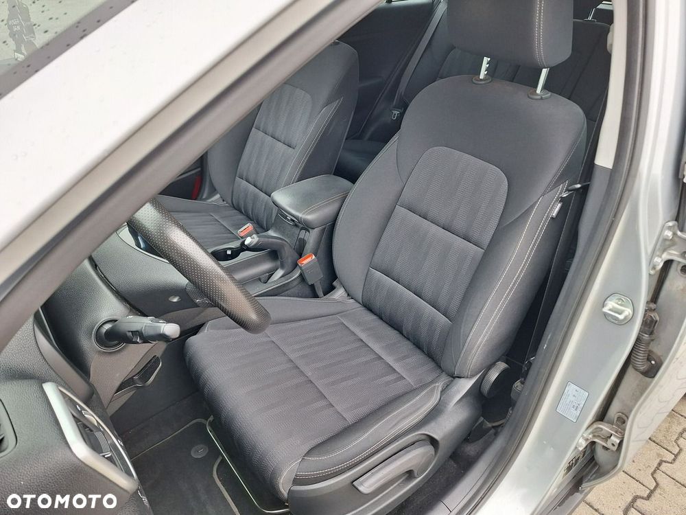 Kia Sportage 1.6 GDI M 2WD - 12