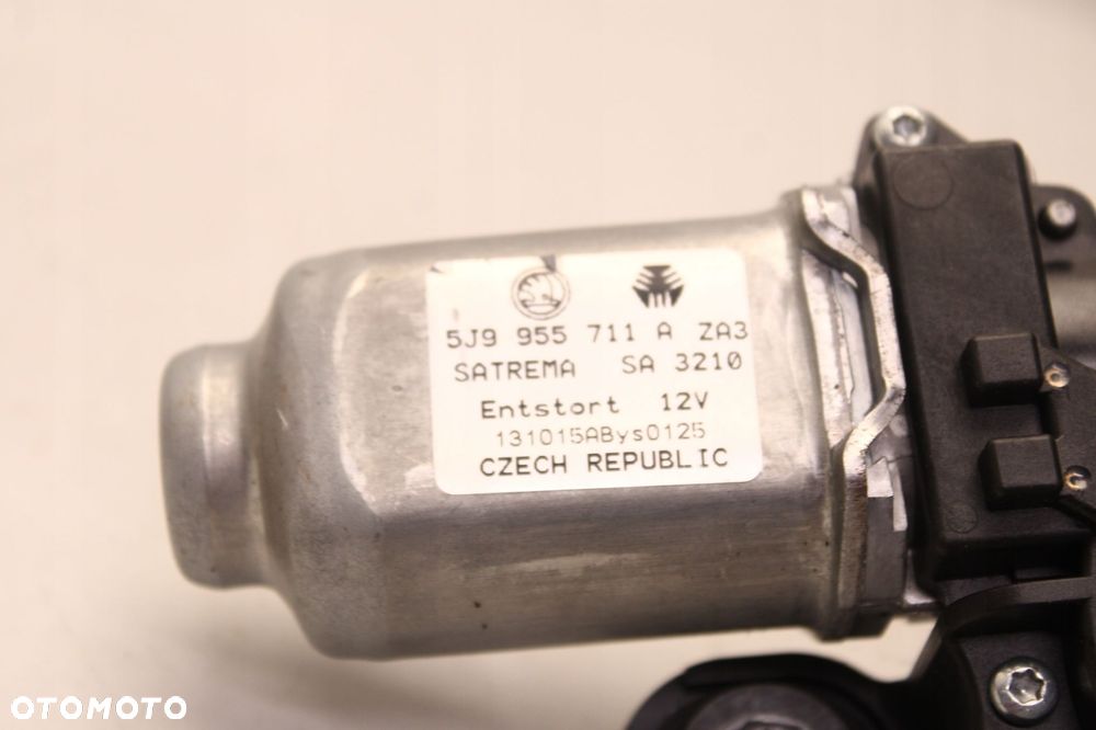 skoda fabia ii lift 10r- silniczek mechanizm wycieraczki tył 5j9955711a - 4