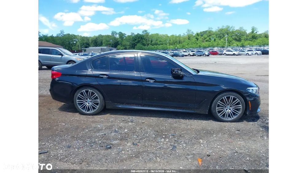 BMW Seria 5 530i xDrive M Sport Edition - 6