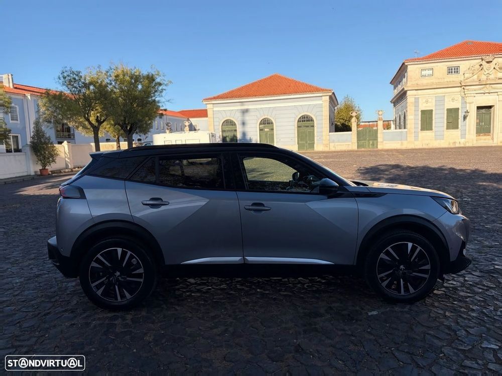 Peugeot e-2008 50 kWh GT Pack - 8